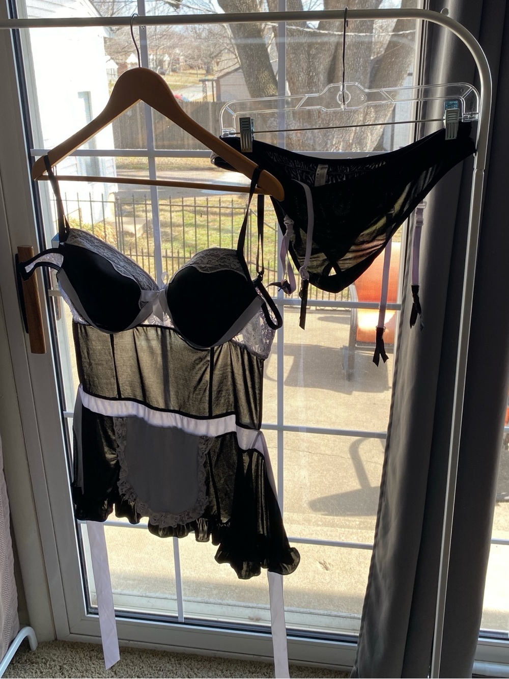 Fantasy lingerie maid set size 1x/2x